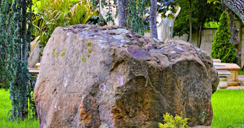 Sélection de grosses pierres décoratives pour jardin